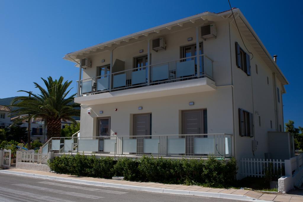 Savinos Rooms Vasiliki  Exterior photo